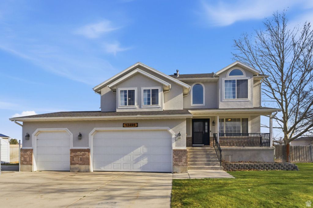 12495 S 3240 W, Riverton, UT 84065