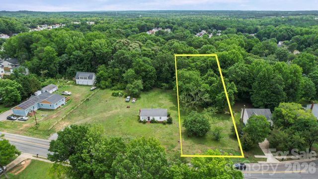 8090 Plott Road, Charlotte, NC 28215