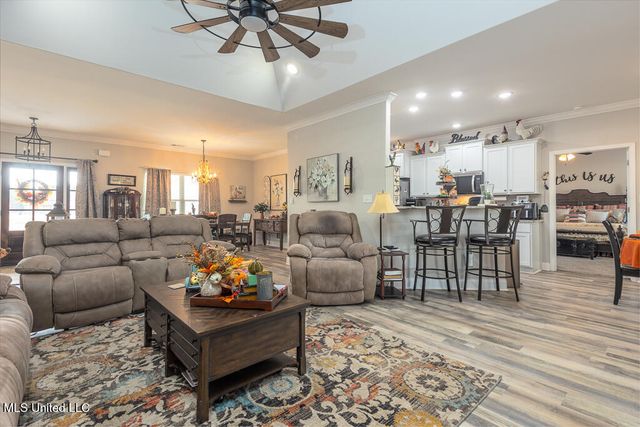 51 Belle Meade Road, Holly Springs, MS 38635