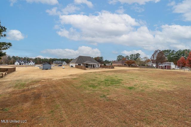 51 Belle Meade Road, Holly Springs, MS 38635