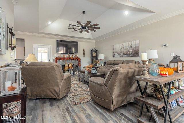 51 Belle Meade Road, Holly Springs, MS 38635