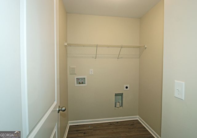 205 Aberdeen Way, Dallas, GA 30132