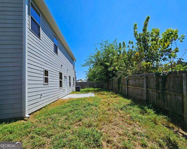 205 Aberdeen Way, Dallas, GA 30132