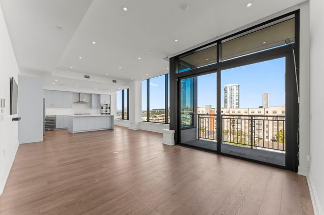 2323 W Main Street 606, Houston, TX 77098