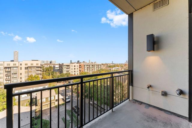 2323 W Main Street 606, Houston, TX 77098