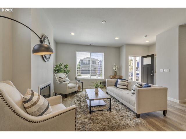 2100 Myrtle Ln Lot 85, Forest Grove, OR 97116