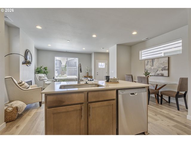 2100 Myrtle Ln Lot 85, Forest Grove, OR 97116