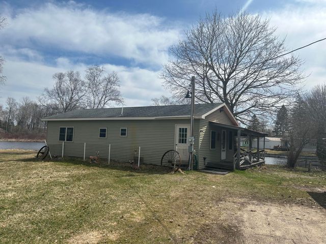 5383 Birch Island Drive 101, Barryton, MI 49305