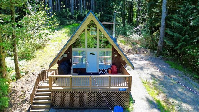 33474 South Shore Drive, Mount Vernon, WA 98274