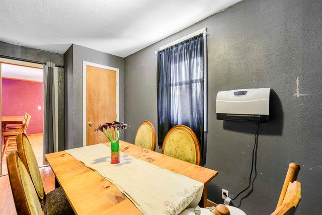 1324 Couture Flat, Lyndon, VT 05851