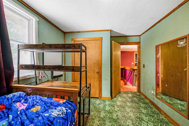 1324 Couture Flat, Lyndon, VT 05851