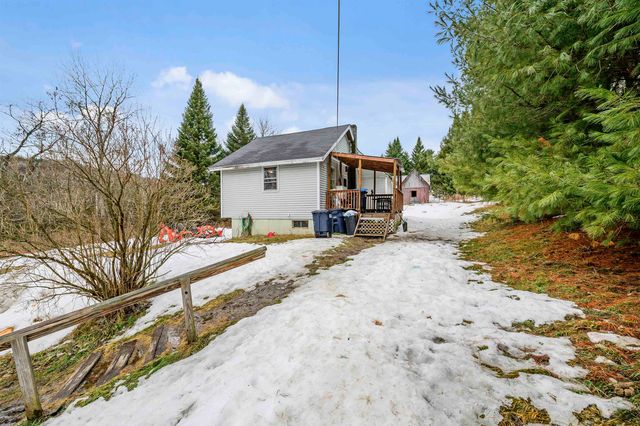 1324 Couture Flat, Lyndon, VT 05851