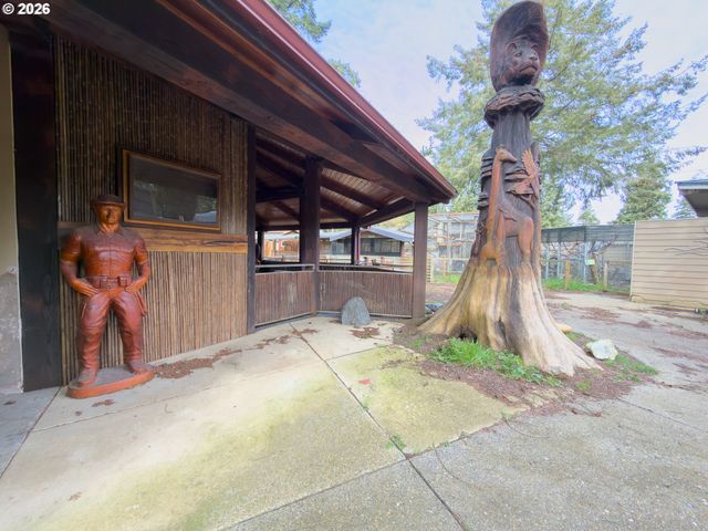 46914 HIGHWAY 101, Bandon, OR 97411