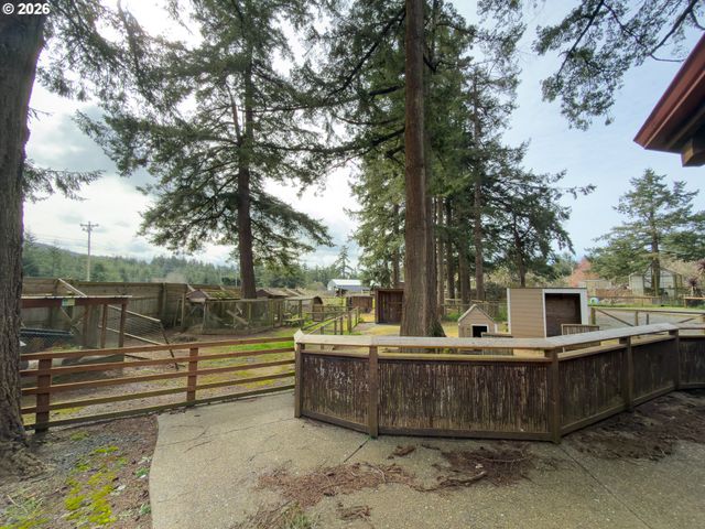 46914 HIGHWAY 101, Bandon, OR 97411