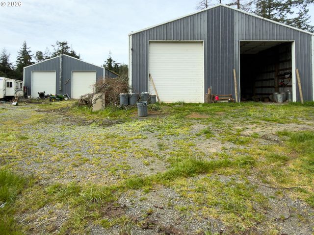 46914 HIGHWAY 101, Bandon, OR 97411