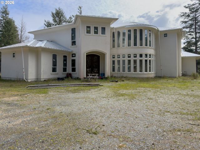 46914 HIGHWAY 101, Bandon, OR 97411