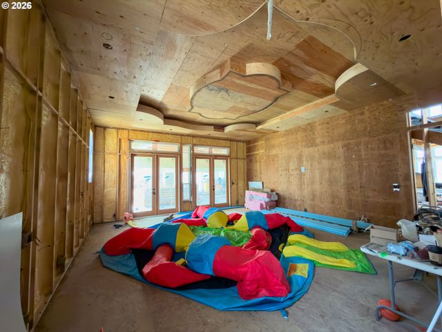 46914 HIGHWAY 101, Bandon, OR 97411