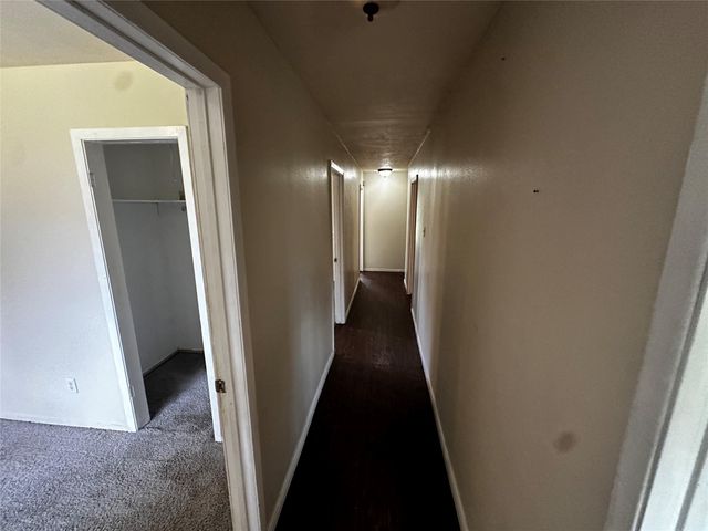 205 Honeysuckle Drive, Baytown, TX 77520