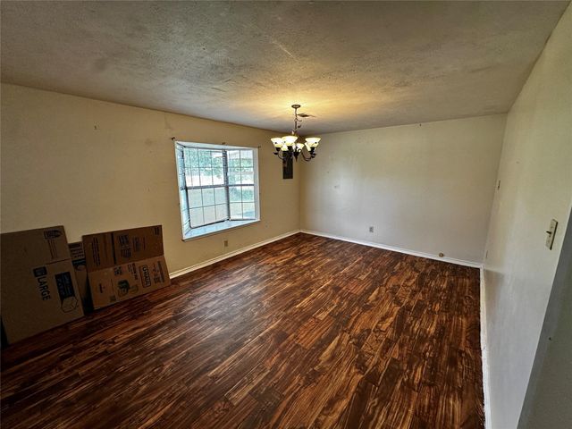 205 Honeysuckle Drive, Baytown, TX 77520