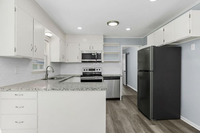 6211 E 99th Street, Kansas City, MO 64134