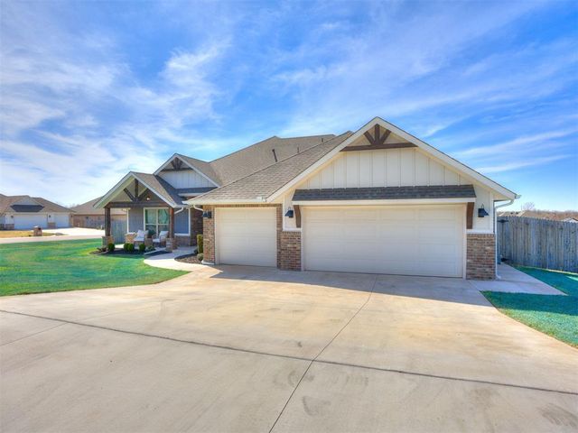 2803 Hickory Hills Court, Newcastle, OK 73065