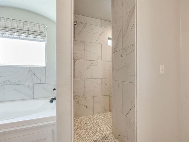 2803 Hickory Hills Court, Newcastle, OK 73065