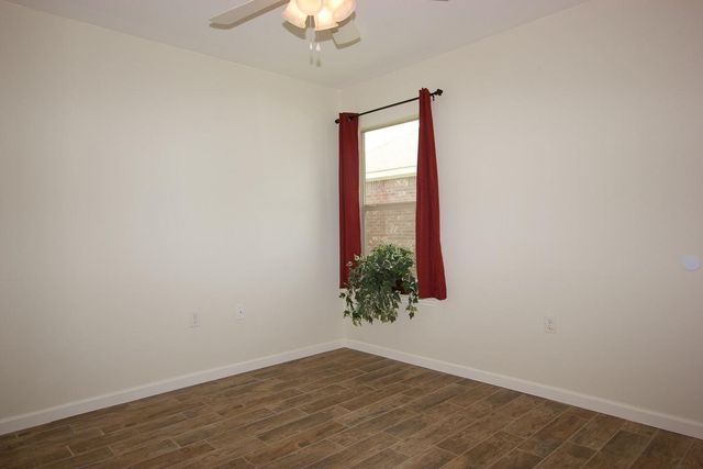 7304 S Glenn ST, Austin, TX 78744