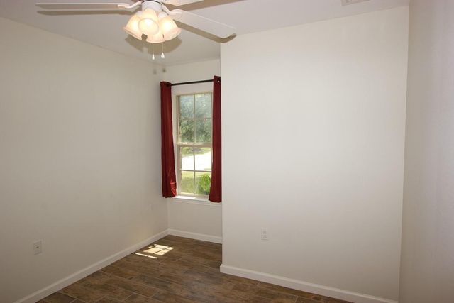 7304 S Glenn ST, Austin, TX 78744