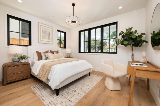 2615 Hillside Drive, Burlingame, CA 94010