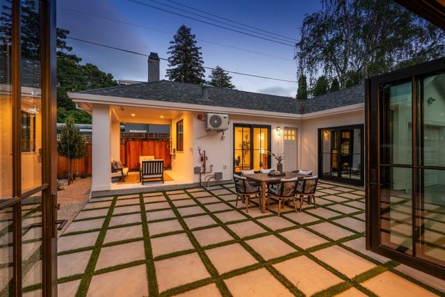 2615 Hillside Drive, Burlingame, CA 94010