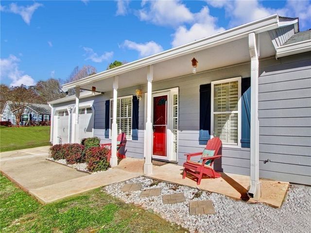 3840 Forsythia Way, Douglasville, GA 30135