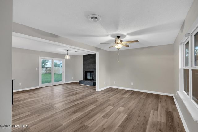 411 Cardinal Drive, Jacksonville, NC 28546