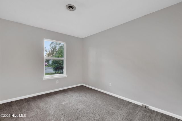 411 Cardinal Drive, Jacksonville, NC 28546