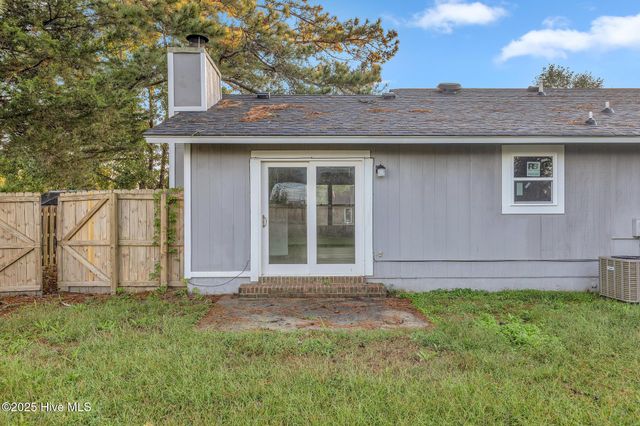 411 Cardinal Drive, Jacksonville, NC 28546