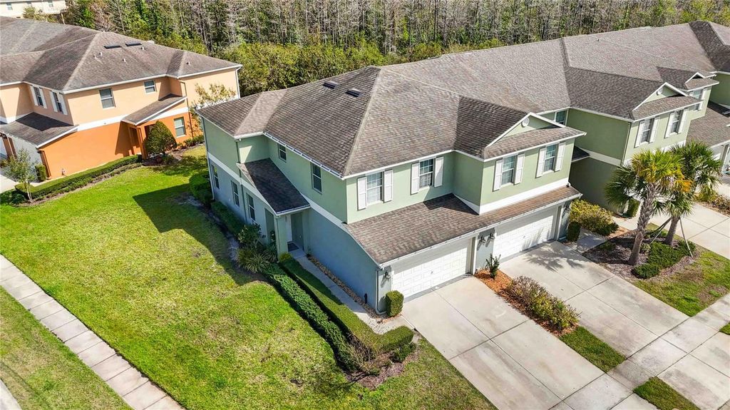 Image 3 of property listing at 3623 RODRICK CIRCLE, Orlando, FL 32824