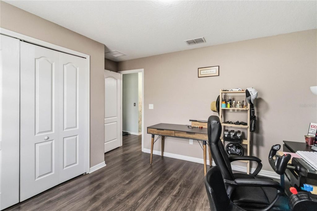 Image 32 of property listing at 3623 RODRICK CIRCLE, Orlando, FL 32824