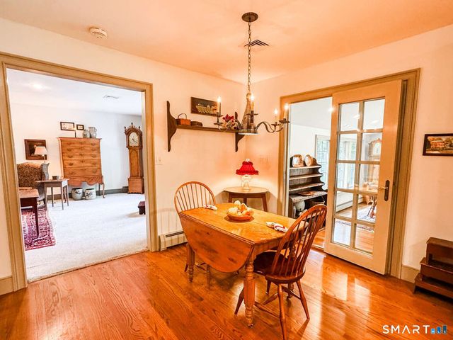 276 Stratton Brook Road, Simsbury, CT 06092