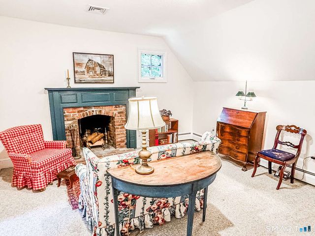 276 Stratton Brook Road, Simsbury, CT 06092