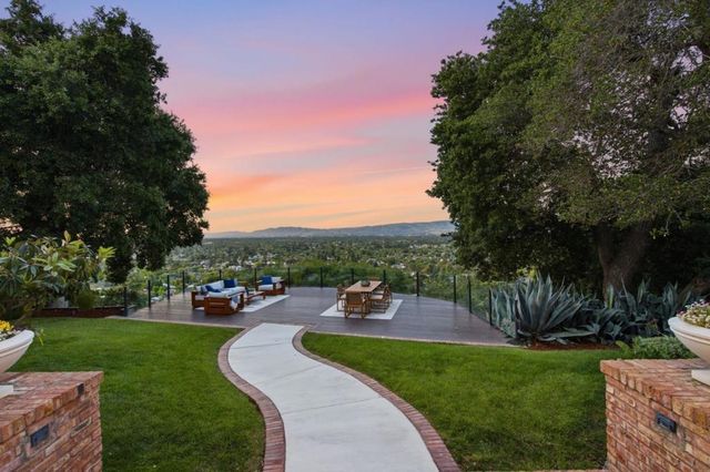 108 Harwood Court, Los Gatos, CA 95032