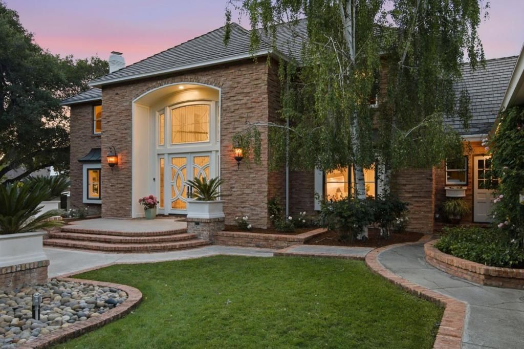 Image 53 of property listing at 108 Harwood Court, Los Gatos, CA 95032