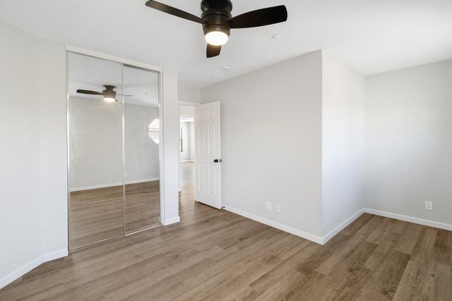 7500 E Deer Valley Road Unit 23, Scottsdale, AZ 85255