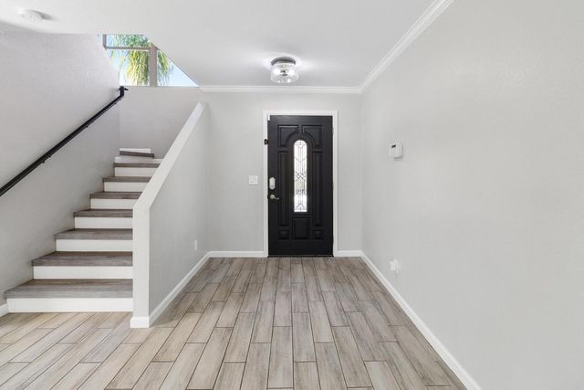 7500 E Deer Valley Road Unit 23, Scottsdale, AZ 85255