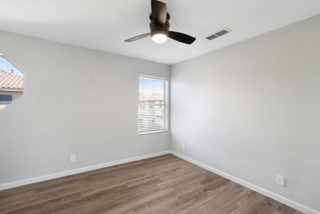 7500 E Deer Valley Road Unit 23, Scottsdale, AZ 85255