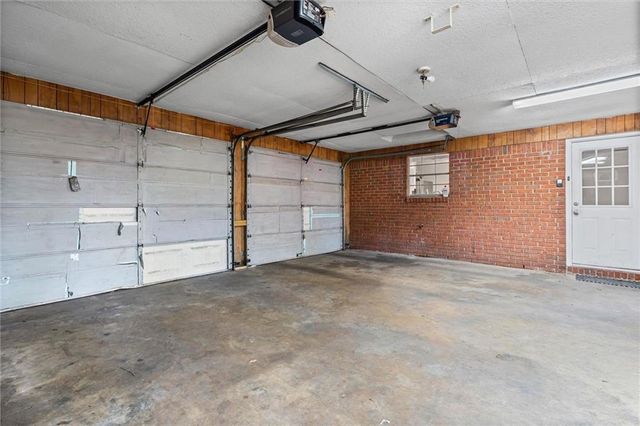 302 Hummingbird N Drive, Satsuma, AL 36572