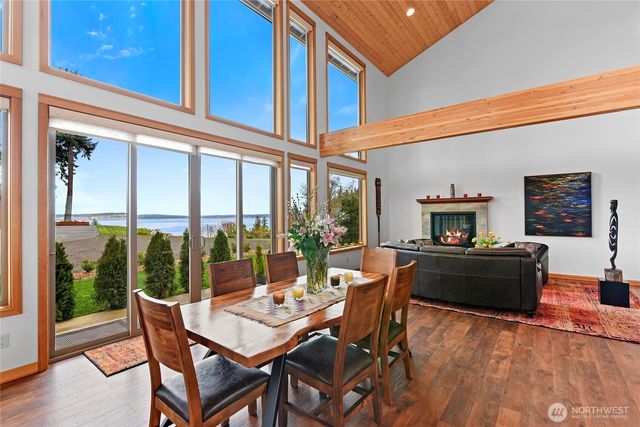 7618 NE Zachariasen Court, Hansville, WA 98340