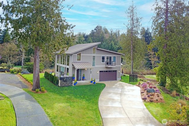 7618 NE Zachariasen Court, Hansville, WA 98340