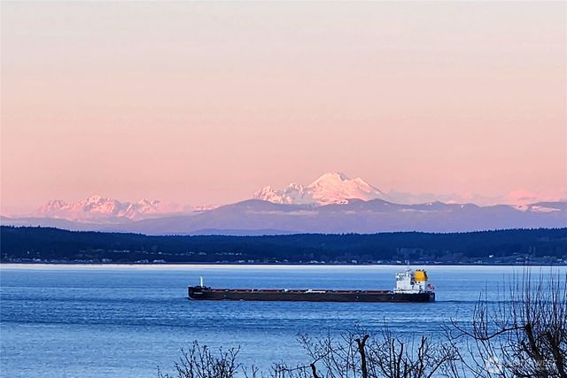 7618 NE Zachariasen Court, Hansville, WA 98340