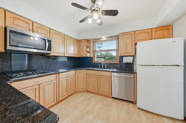 2919 Embassy Row, Flossmoor, IL 60422