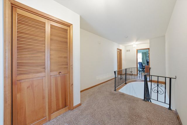 2919 Embassy Row, Flossmoor, IL 60422