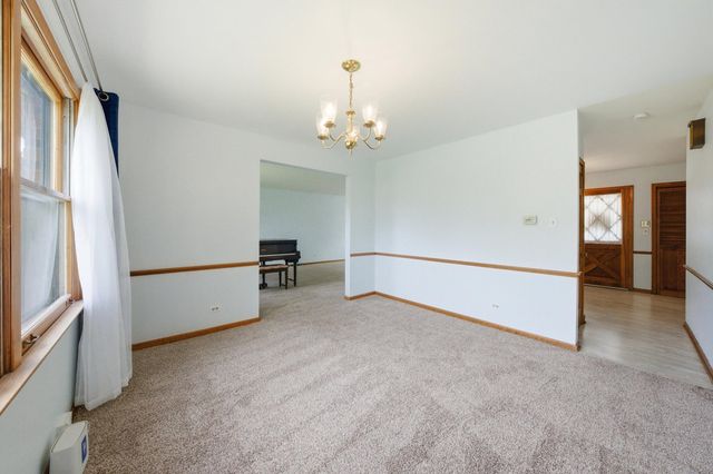 2919 Embassy Row, Flossmoor, IL 60422